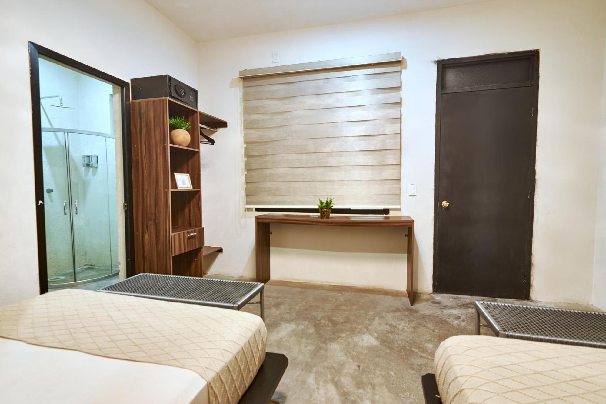 Aura Hotel B&B 特拉克帕克 外观 照片