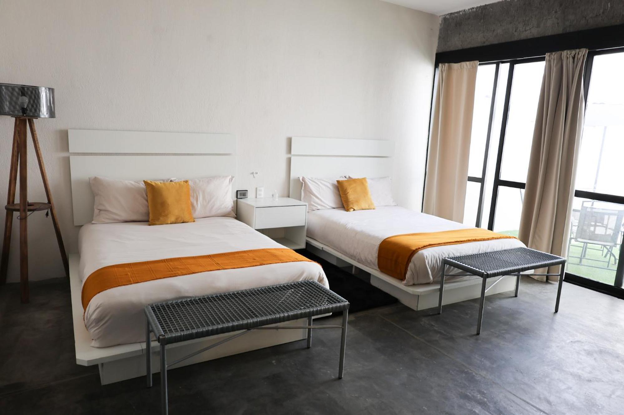Aura Hotel B&B 特拉克帕克 外观 照片